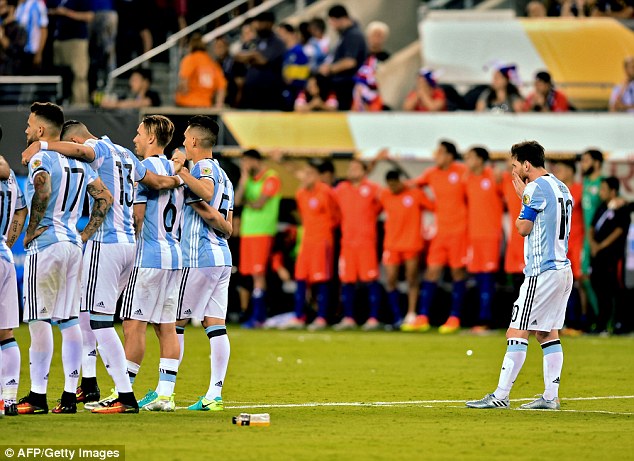 (Argentina kembali harus gagal juara / sumber : Dailymail)