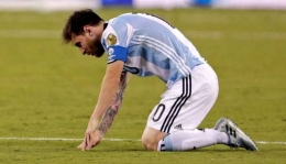Tangis Messi seusai kalah dari Chile | Sumber Foto: viva.co.id