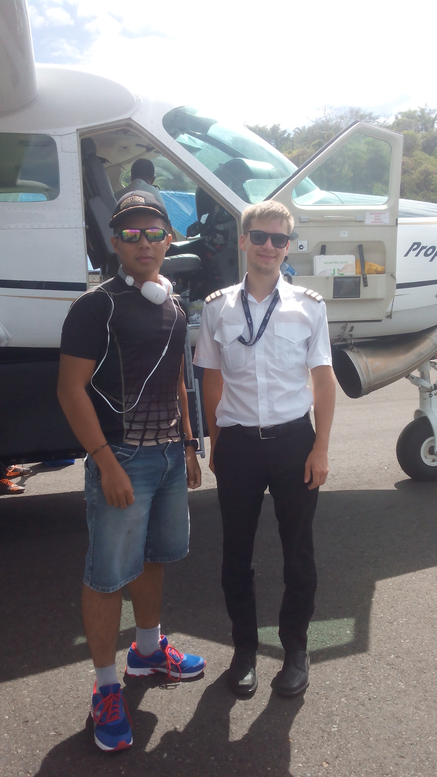 Foto bersama co pilot (dokpri)