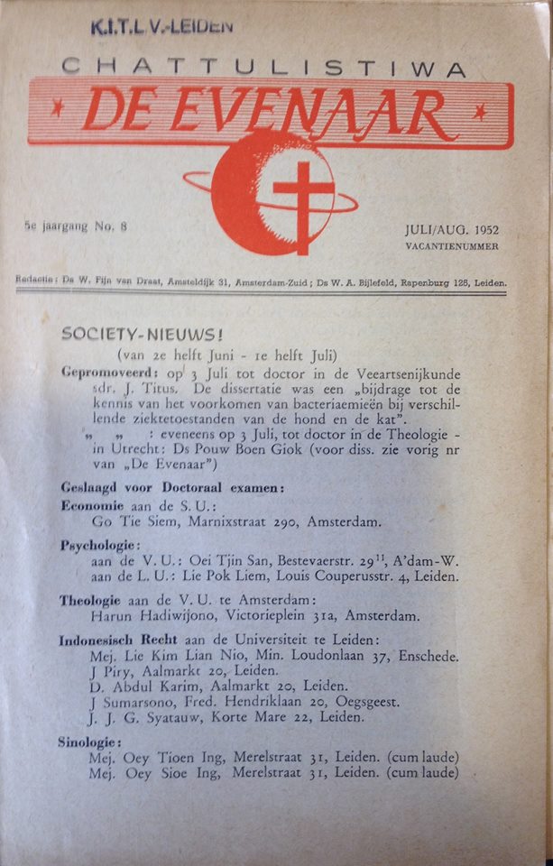 Gambar 6: Halaman depan salah satu edisi Chattulistiwa/De Evenaar. (Courtesy: Leiden University Library, Belanda).