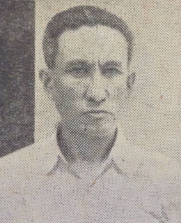 Gambar 2: Johanes Hermanus Manuhutu, Presiden "RMS". (Sumber: Pesat. Mingguan Politik-Ekonomi & Budaja, No. 11, TAHUN XI, 16 MARET 1955: 5)