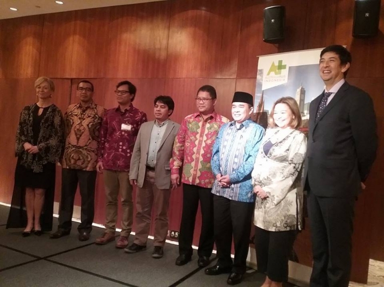Justin Lee, Mrs.Guthrie, Akom, Rudiantara, Pemred Detk.com, KOMPAS.com, MNC Group dan Mrs. Lynle