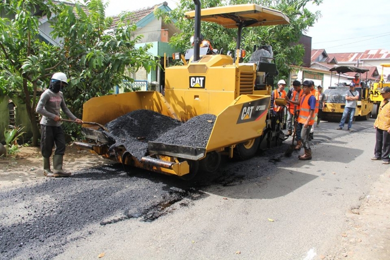 jalan-mulus1-5795abd1d993731b0a90634e.jpg
