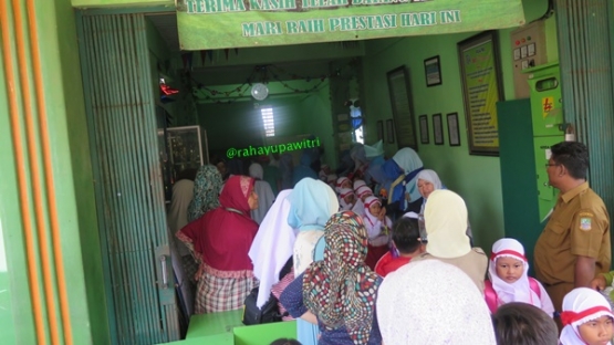 Suasana pulang sekolah