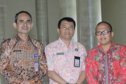 Komisaris Besar Polisi Budiharto, S.H. (ujung kiri) menjadi Komisaris Besar Polisi Soetarmono DS, S.E., M.Si. (tengah), dan saya (ujung kanan)