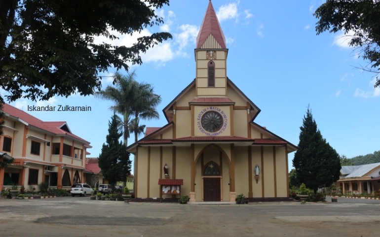Gereja Khatolik Mater Boni Concilii di Bajawa (dok.Pribadi)