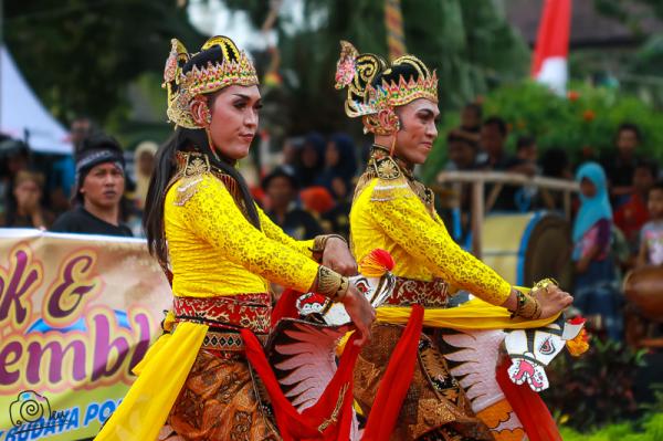 Medoki, mirip-mirip perempuan