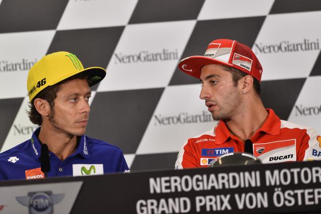 Rossi dan Iannone (dok.motogp.com)
