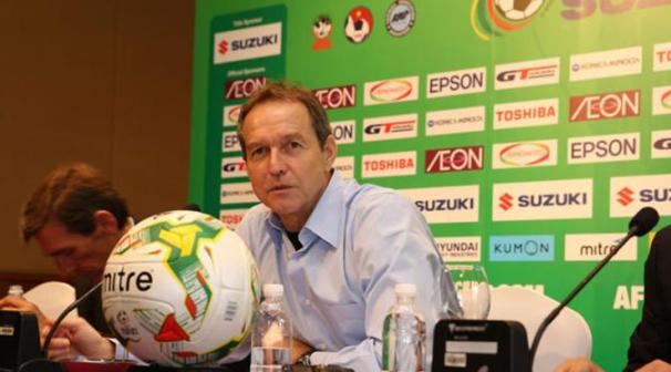 (Thomas Dooley, arsitek Filipina yang penasaran dengan Indonesia / sumber : aseanfootball.org)