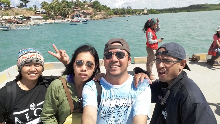 Selfie di Pelabuhan Papela (Sbr gbr : Arnold)