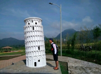Small World Taman Miniatur Dunia Di Kabupaten Banyumas Small World Taman Miniatur Dunia Di Kabupaten Banyumas
