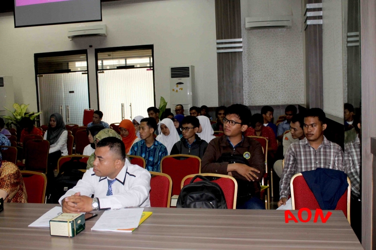 Para Peserta mendengarkan arahan dengan baik. sumber : dokpri