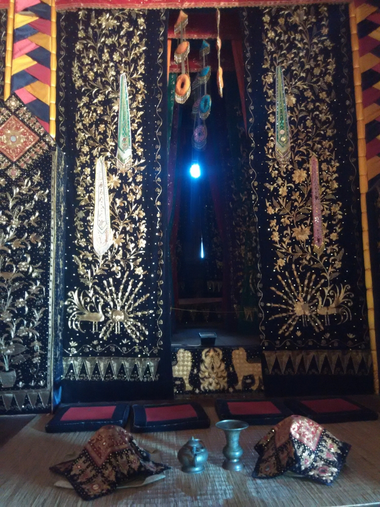 Anjuang Raja Babandiang