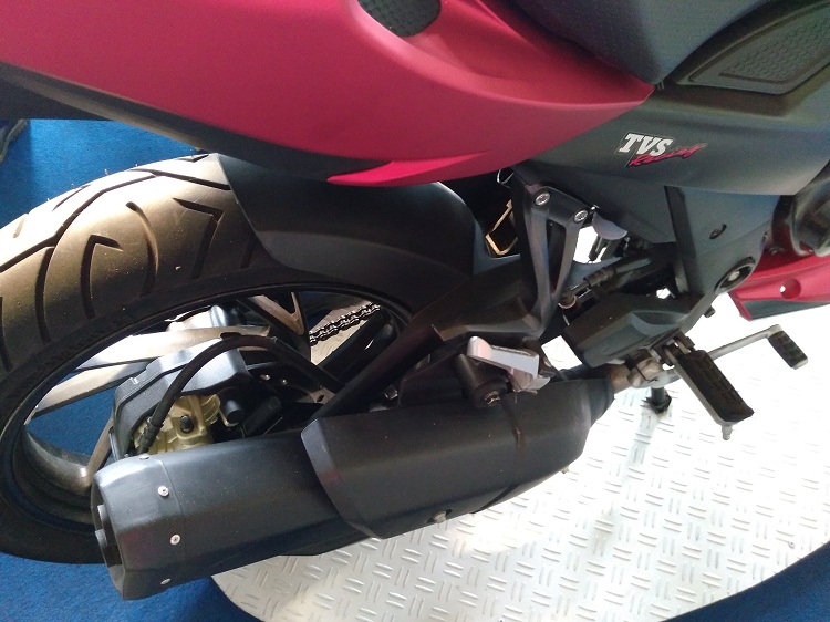 Gaharnya Motor TVS Apache RTR 200 4V 