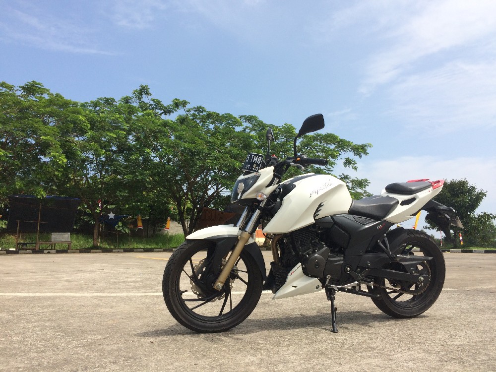 Kekurangan TVS Apache RTR 200 4V 