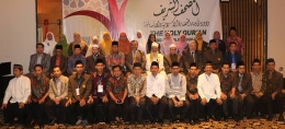 Peserta dan Pembicara berfoto bersama. Seminar Internasional Al-Qur'an