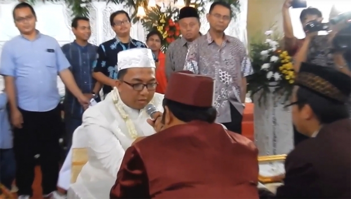 Pernikahan Adat Sunda dan Makna Prosesinya oleh Gapey Pernikahan Adat Sunda dan Makna Prosesinya oleh Gapey
