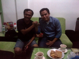 Penulis Dengan Masril Koto di Kantor Cabang PT. Vasham Bandar Lampung, Sabtu (27/08/2016) 