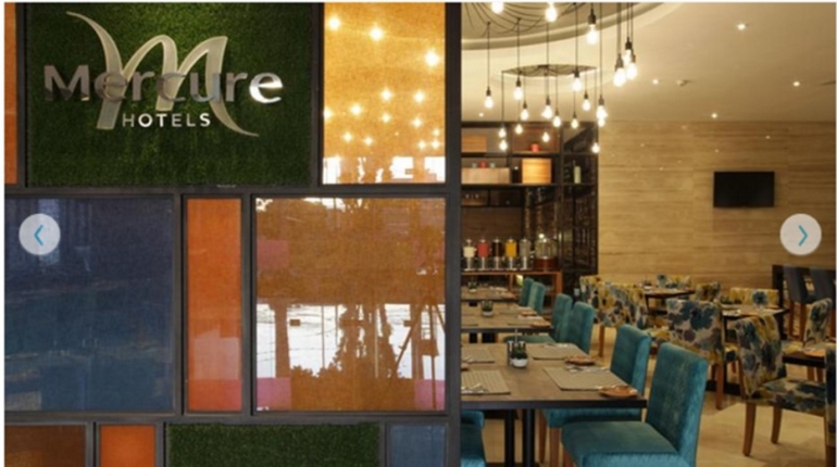 mercure-resto2-57ce1a6d8223bd435b3411cd.jpg
