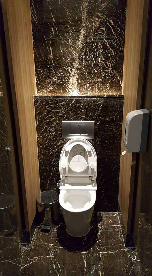 toilet-tp-3-57cec5351eafbd48048b4567.jpg