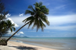 Pantai Pasir Padi (sumber:2.bp.blogspot.com)
