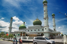 Masjid Jami' Pangkalpinang (panoramio.com)