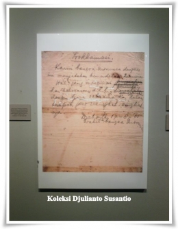 Teks Proklamasi, berbeda antara tulisan tangan dengan yang ditik Sayuti Melik