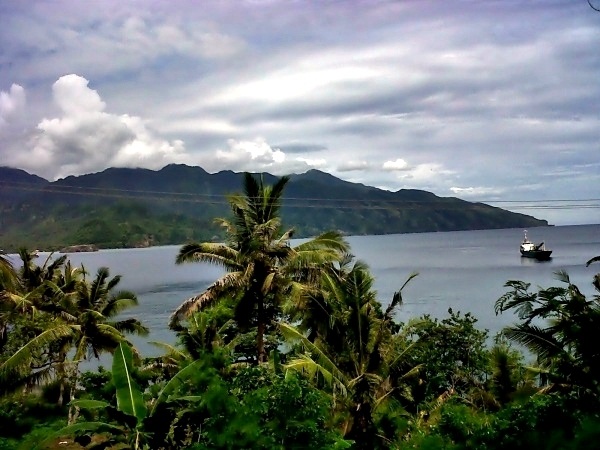 Teluk Ende yang menawan dari atas perbukitan (dokpri)