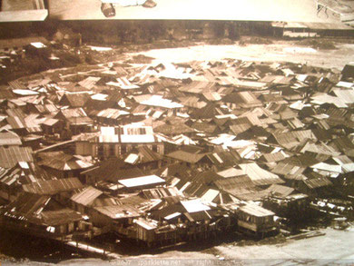 Pemukiman kumuh di Singapura tahun 1960-an (courtesy urbanphoto.net)