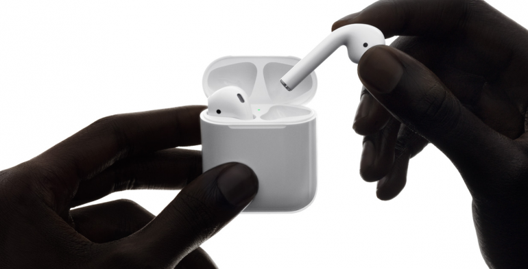Apple AirPods Charger|www.apple.com