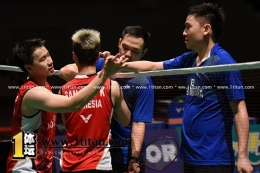 Gideon/Kevin usai bertanding melawan Koo/Tan di final Malaysia Masters GPG 2016 (sumber: http://www.1titan.com/)