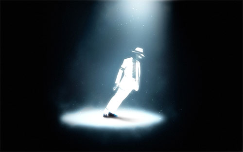 Gerkan doyong. Sumber gambar : http://worldwidemichaeljacksonfans.blogspot.co.id/2012/10/michael-jackson-dancing-moon-walking.html