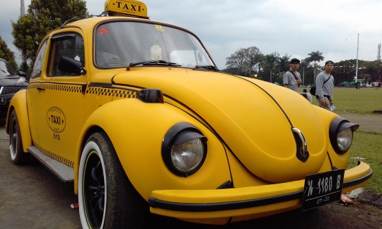 Mobil VW Kodok berwarna kuning kinclong/Sumber foto: dokumen pribadi Muh. Yunus