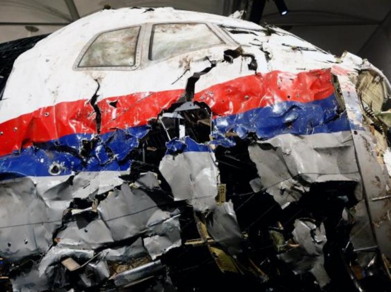 Kerangka Malaysia Airlines MH17 ditembak jatuh di Ukraina (Foto: Getty Images)