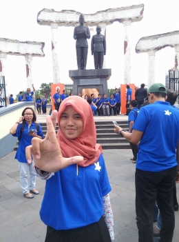 Selfie Challange di Tugu Pahlawan Surabaya XL 4G LTE (dok.pribadi)