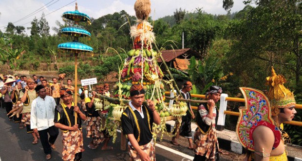 Penganut Pengkayat Kepercayaan Sapta Darma Foto: tempo.co
