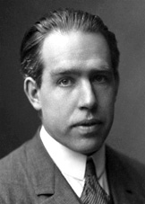 Neils Bohr 1922. Sumber : www.nobelprize.org