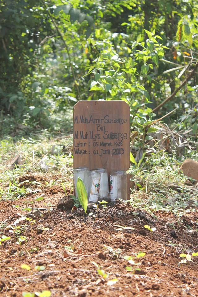 Makam Amir Sutaarga di Pandeglang (Foto: Jaka Perbawa)