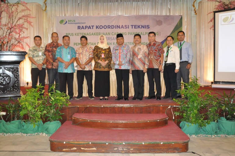 Foto bersama pejabat Pemkab Bangka & BPJS (dok Humas Bangka)