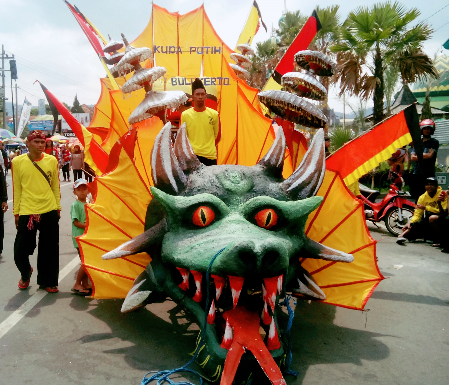 Salah satu peserta kirab budaya| Dokumentasi pribadi