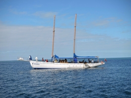 Kapal layar Seaspray sedang melakukan persiapan (Dok. Cech)