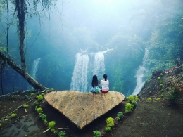 Selfie Deck Hati Curug Jenggala