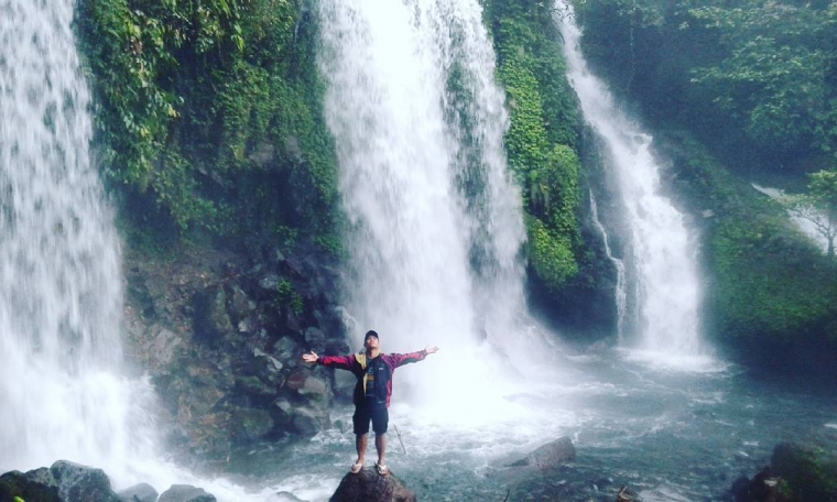 Pesona Indah Curug Jenggala