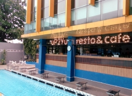 Up2Yu Cafe berada di Ibis Hotel Cikini Jakarta