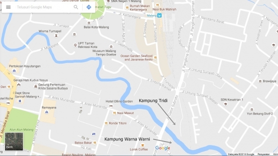 STRATEGIS. Kedua kampung tersebut berada tidak jauh dari pusat kota Malang. Dari stasiun Malang pun cukup dekat, bisa ditempuh dengan berjalan kaki. Di sekitar Jalan Panglima Sudirman ada beberapa lahan luas kosong, bisa juga dipergunakan sebagai lahan parkir terutama bagi bis. Diolah dari Google Map