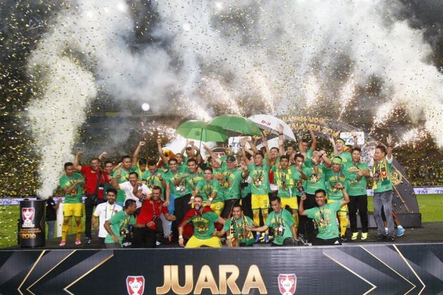 (Pemain Kedah merayakan trofi Piala Malaysia 2016 / sumber dokumentasi : thestar.com.my)