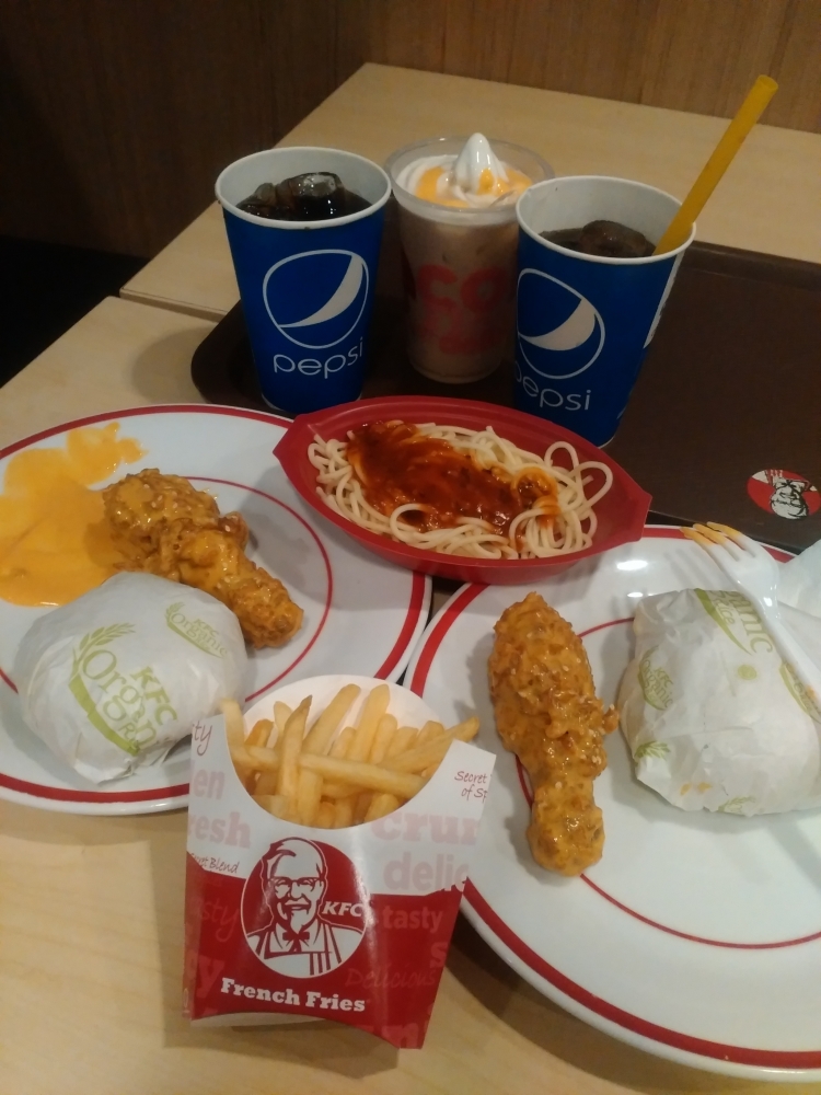 Suka Cita Di Hari Spesial Bersama Menu Spesial Kfc Halaman All