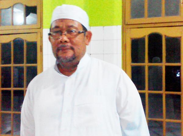  Ketua STAI Attaqwa Babelan, Bekasi, KH. Moh. Abid Marzuki, M.Pd