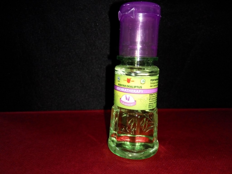 Ini adalah Kayu Putih Aromatherapy Lavender yang menenangkan dan membuat rileks tidur (dokpri)