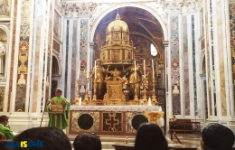 Misa Ekaristi di Basilika St. Maria Maggiore